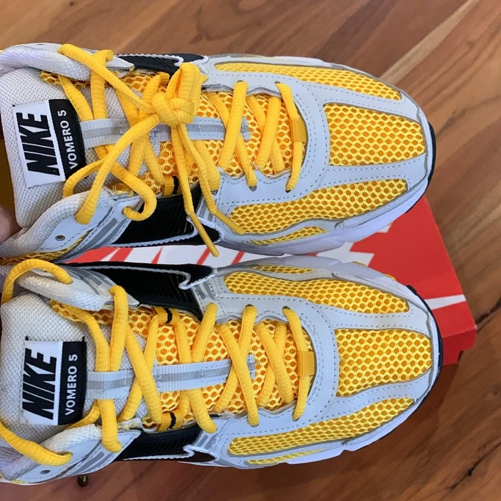 ☀️ New Nike Men’s Zoom Vomero 5 - Picture 4 of 13